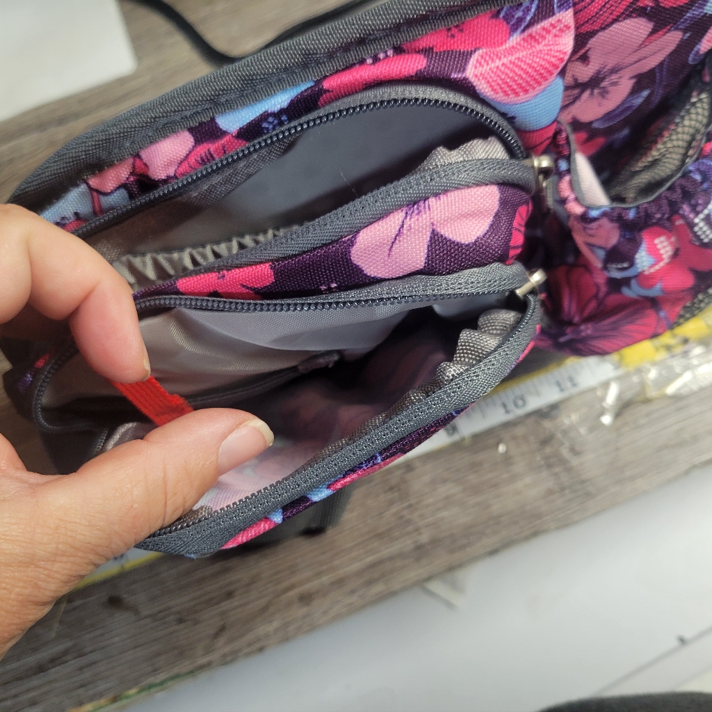 Waterfly Nwt Floral Waist Bag New — image 6 of 7